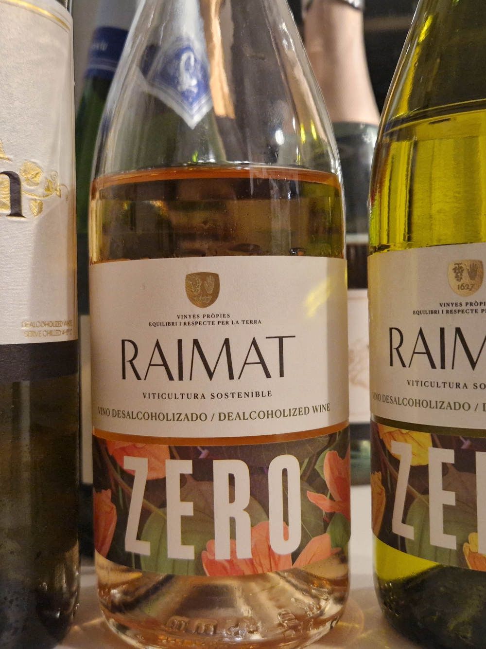 eine Flasche Wein