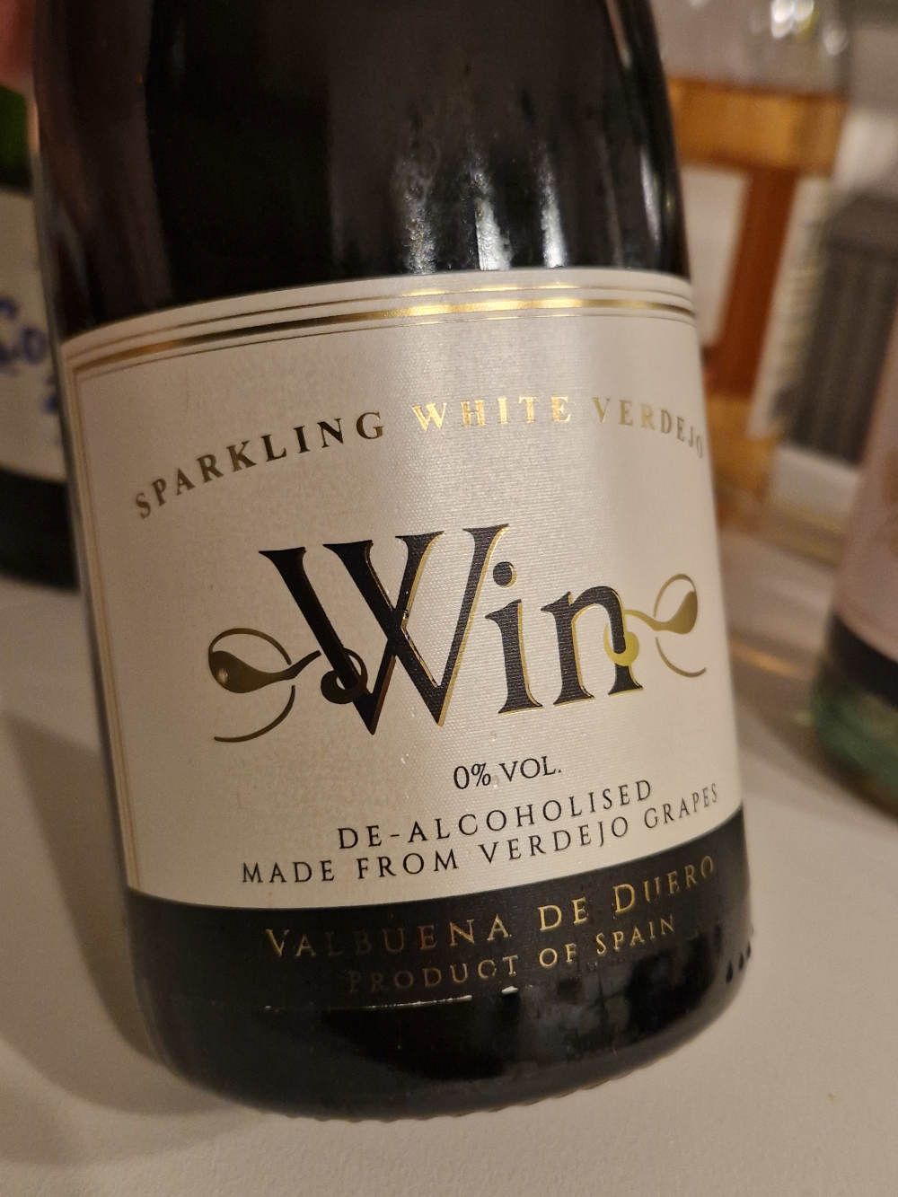 eine Flasche Sekt
