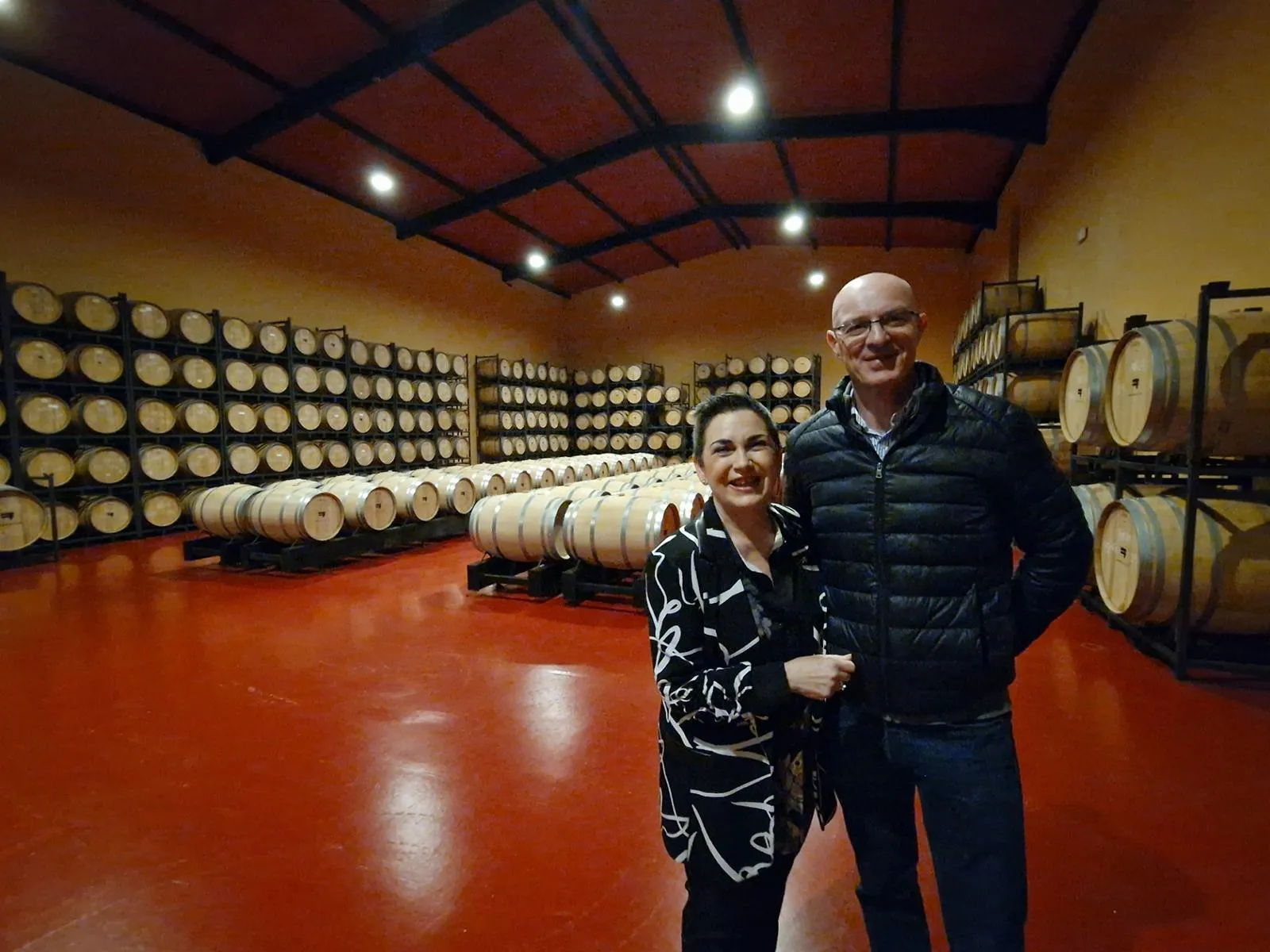 Zwei lächelnde Personen