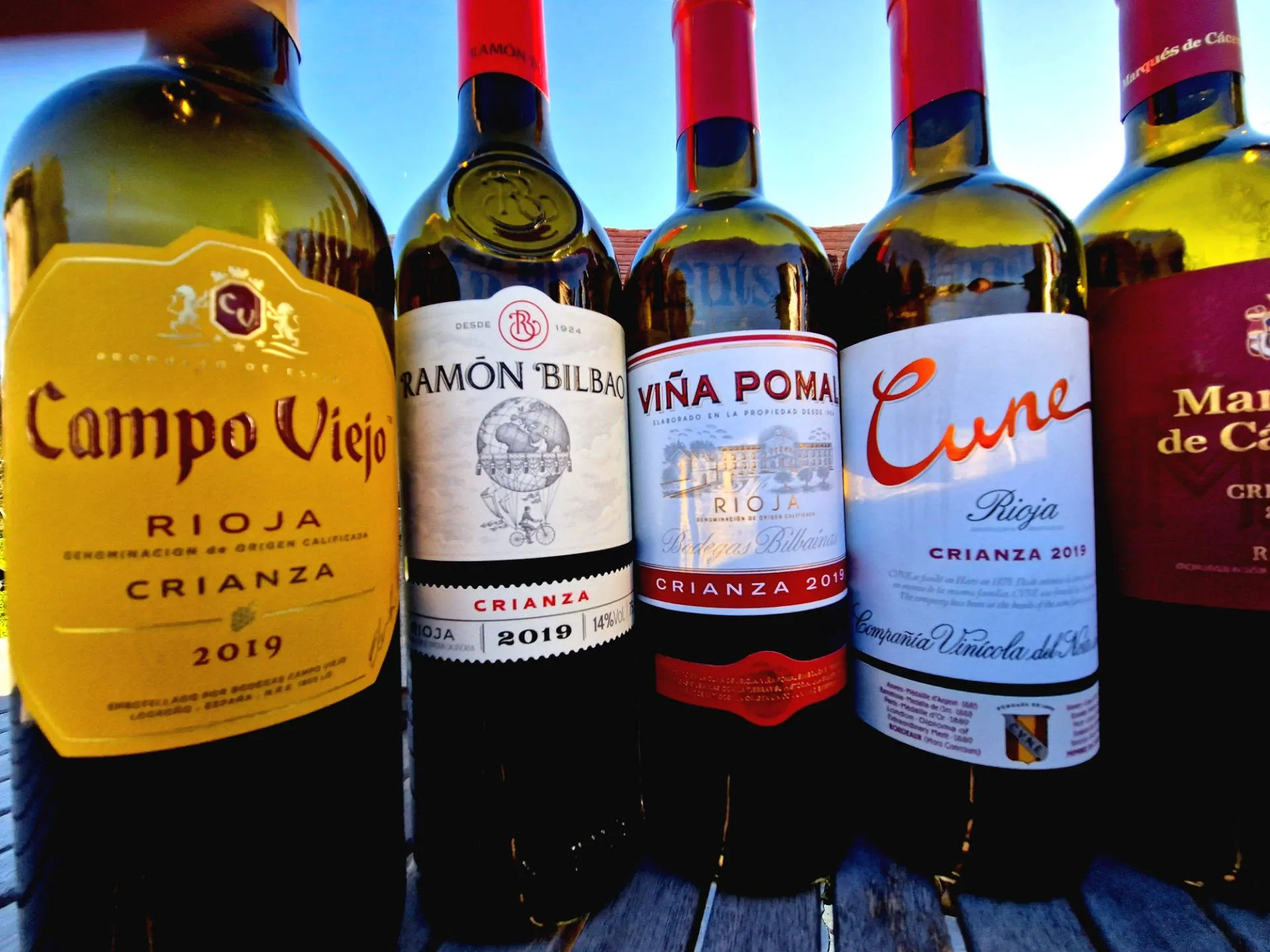 verschiedene Rotweine aus Rioja