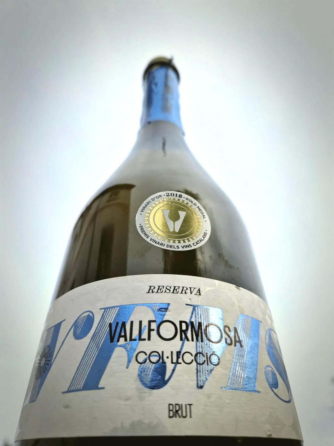 eine Flasche Cava von Vallformosa