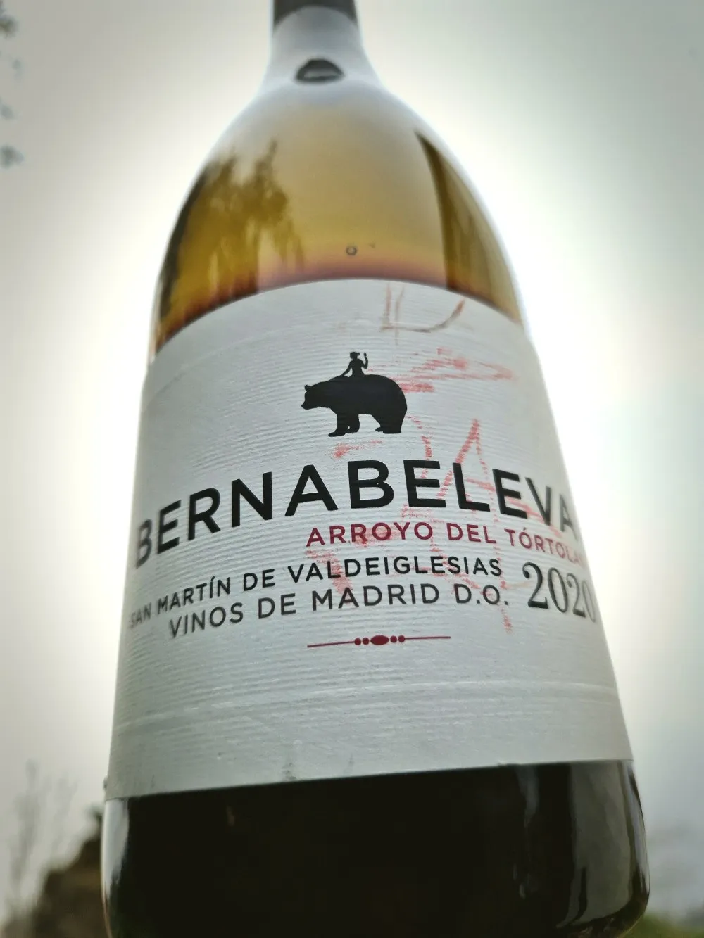 Eine Flasche Garnacha aus Madrid.