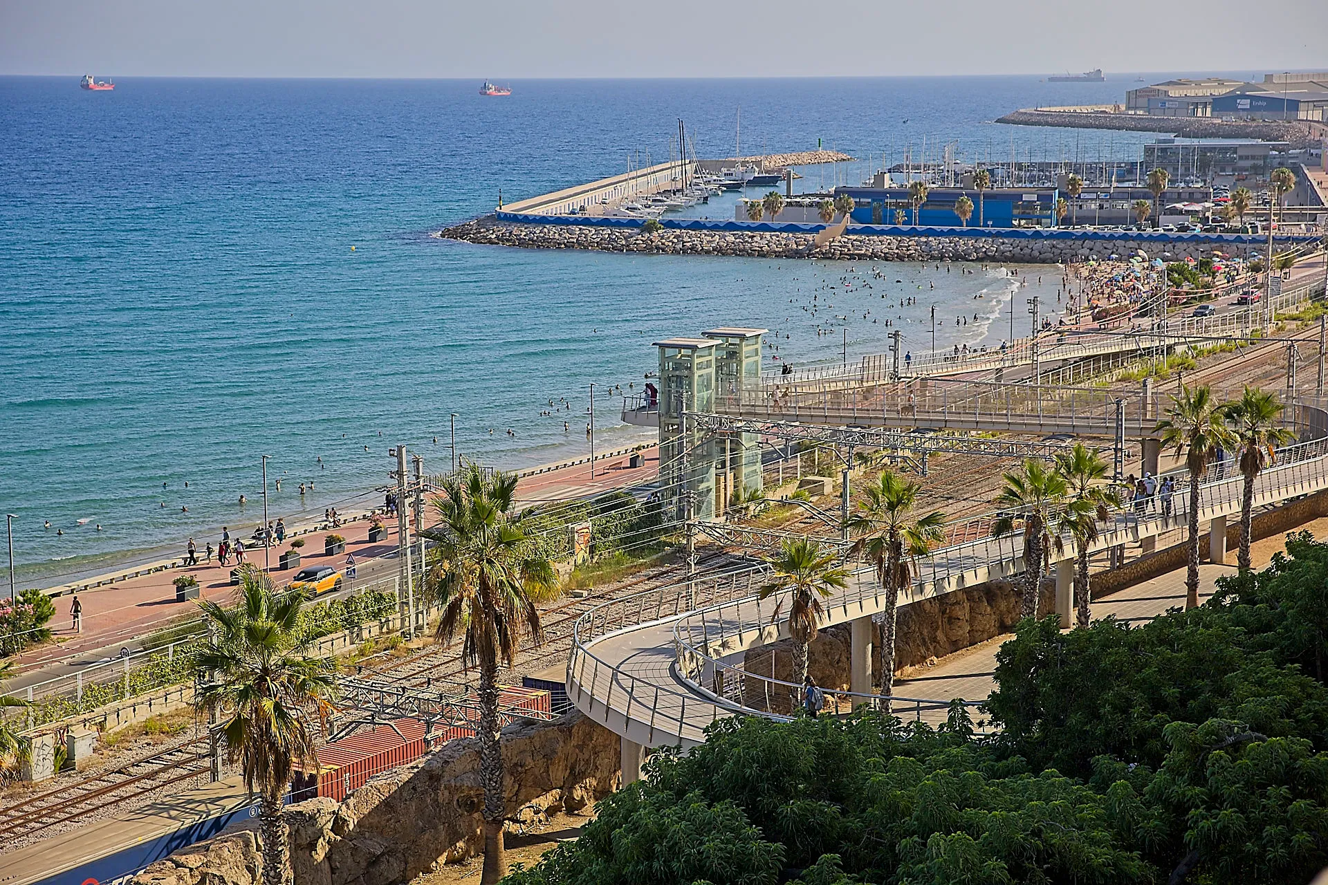 blick auf Meer und Hafen in Tarragona