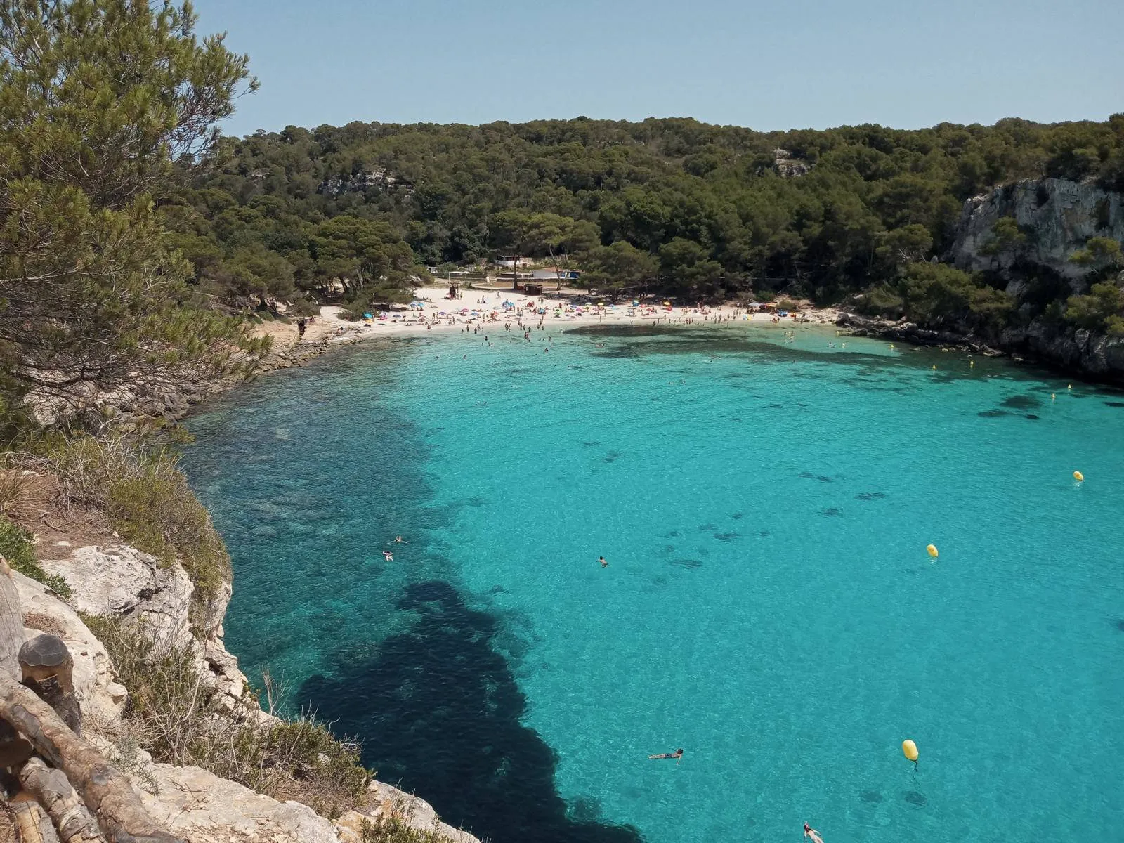 Baden im Mittelmeer auf Menorca